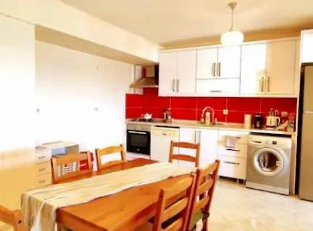 Burcu Residence, Magnificent Sea View, Cozy, Free Otopark, Free Wifi Apartment *