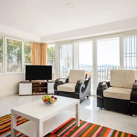 Apartment Burcu Residence, Magnificent Sea View, Cozy, Free Otopark, Free Wifi Bodrum